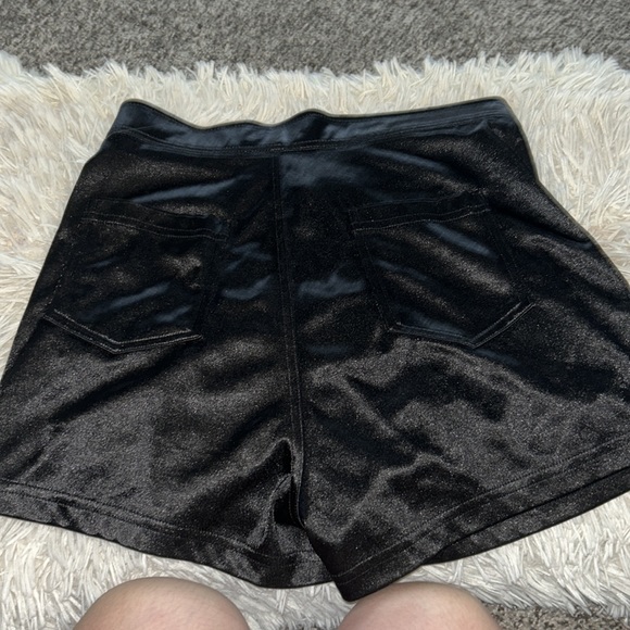 Black Satin Shorts - xsmall - Picture 5 of 7